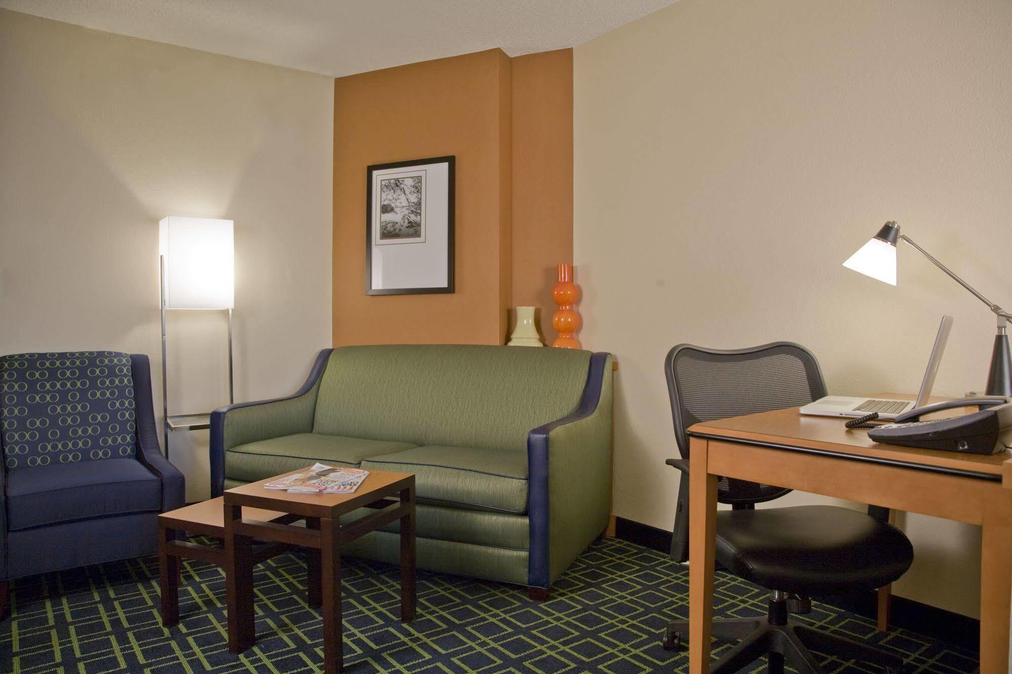Fairfield Inn And Suites By Marriott Montgomery Eastchase Eksteriør bilde